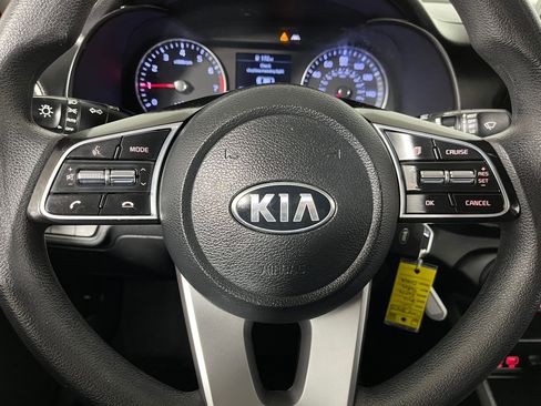 Used 2021 Kia Forte LXS image 13