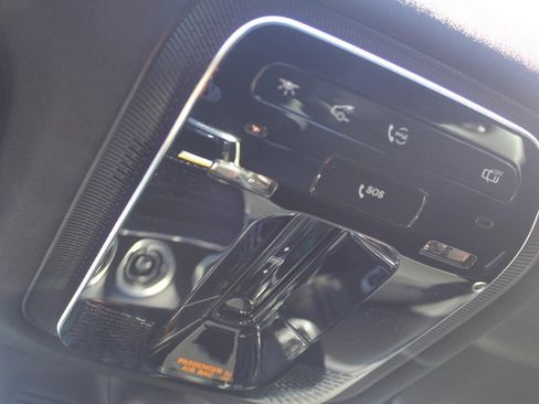 New 2025 Mercedes-Benz GLC 63 AMG S image 24