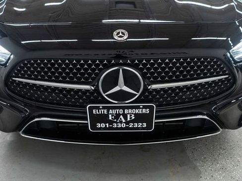 Used 2025 Mercedes-Benz CLE 300 4MATIC Coupe image 39