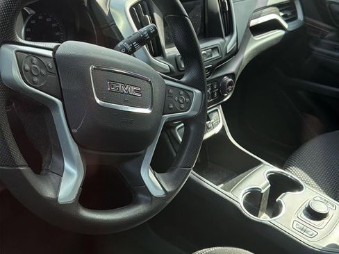 Used 2022 GMC Terrain SLE w/ Driver Convenience Package AWD/4WD image 15