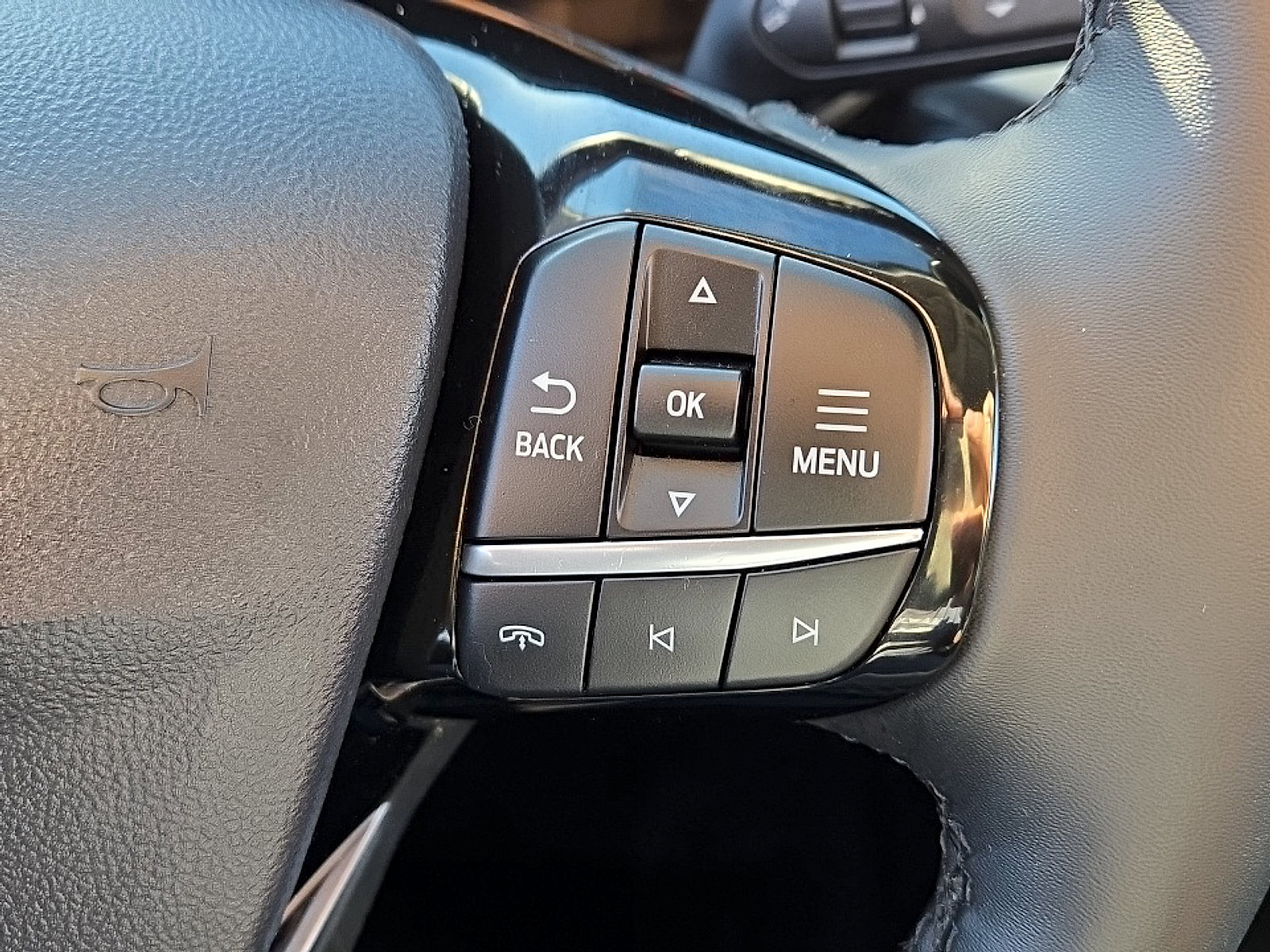 Certified 2024 Ford Escape Active AWD/4WD image 14