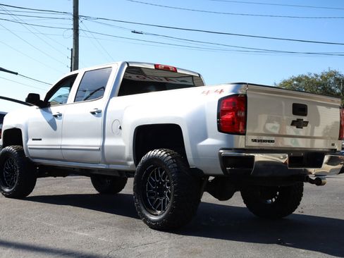 Used 2015 Chevrolet Silverado 1500 LT w/ Trailering Package image 3