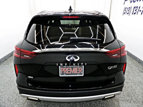 Used 2021 INFINITI QX50 Luxe AWD/4WD image 5