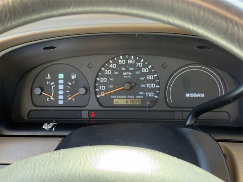 Used 1998 Nissan Frontier XE image 17