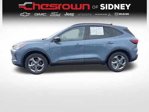 Used 2025 Ford Escape ST-Line w/ Tech Pack #1 AWD/4WD image 2