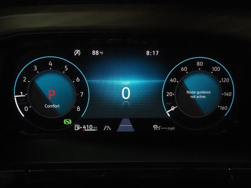 Used 2025 Volkswagen Atlas SE w/ Panoramic Sunroof Package FWD image 20