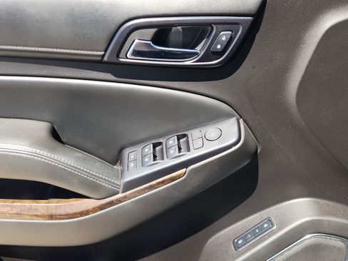 Used 2015 Chevrolet Tahoe LT image 26