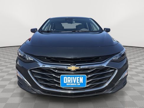 Used 2020 Chevrolet Malibu LS w/ Driver Confidence Package II FWD image 2