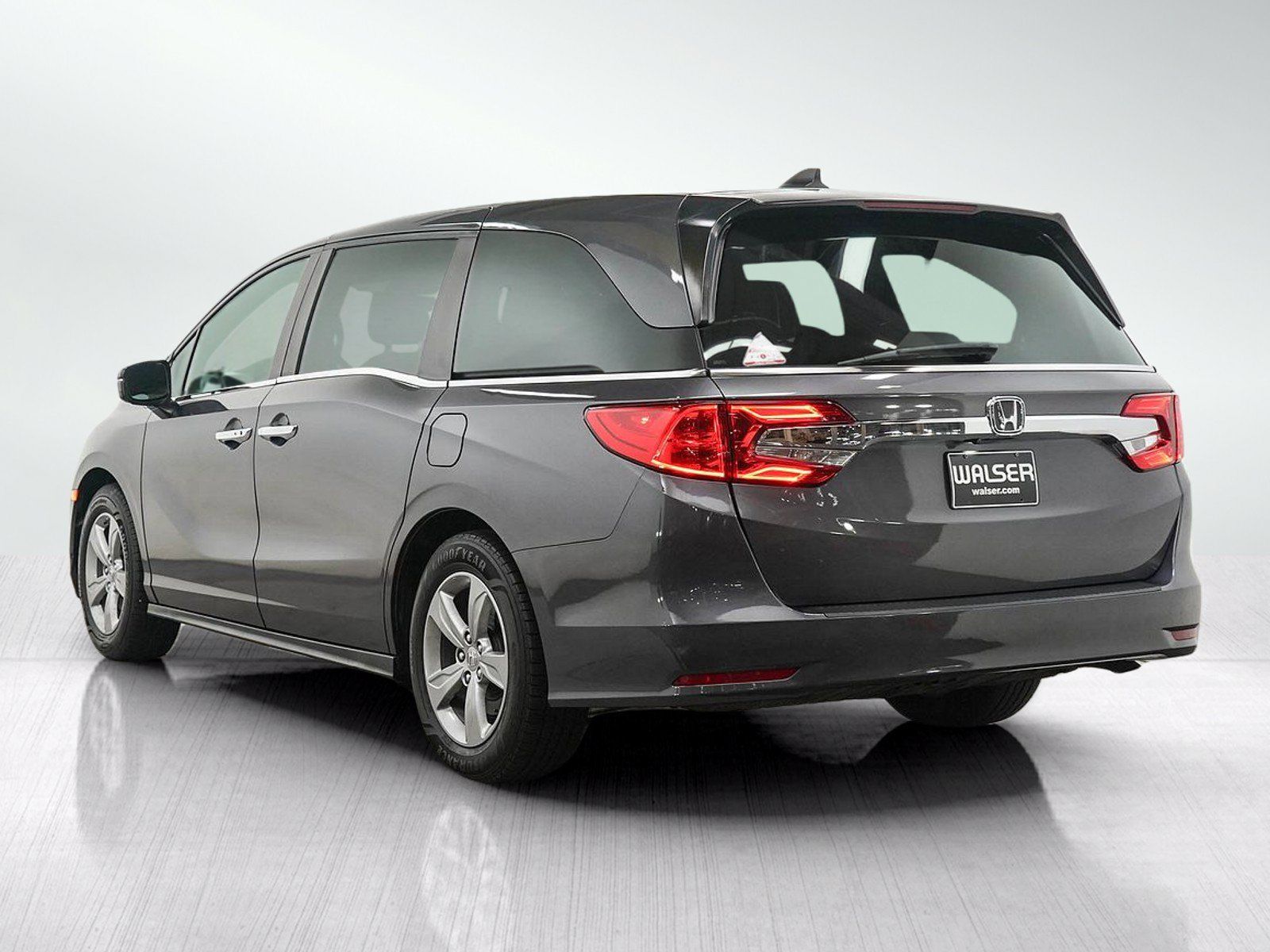 Used 2018 Honda Odyssey EX-L image 3