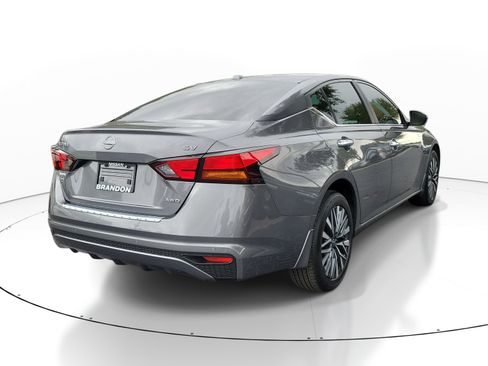 Certified 2023 Nissan Altima 2.5 SV AWD/4WD image 7