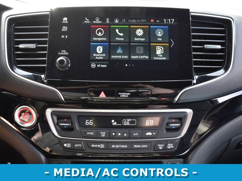 Used 2024 Honda Passport Black Edition image 14