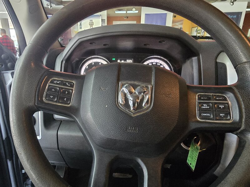 Used 2020 RAM 1500 Classic SLT AWD/4WD image 24