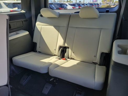 Used 2025 Hyundai Santa Fe SEL image 9