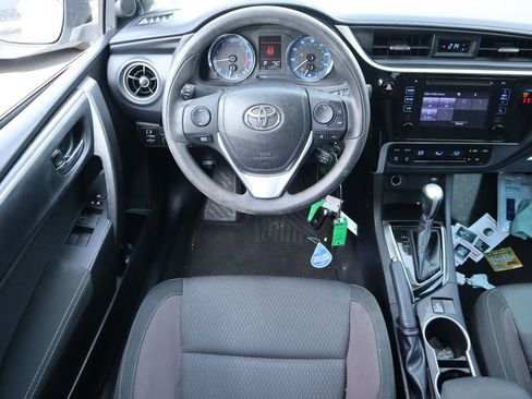 Used 2018 Toyota Corolla LE w/ Carpet Mat Package (TMS) image 6