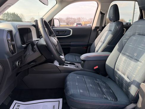 Used 2025 Ford Bronco Sport Heritage w/ Convenience Package image 16