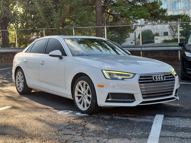 Used 2019 Audi A4 2.0T Premium Plus w/ Premium Plus Package FWD image 3