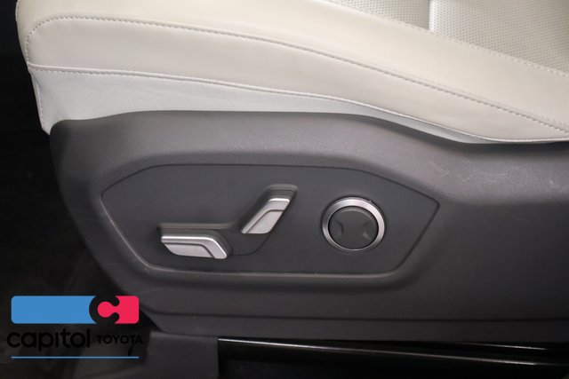Used 2024 Hyundai Santa Fe SEL AWD/4WD image 12
