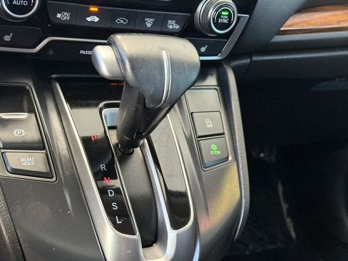Used 2022 Honda CR-V Touring image 24