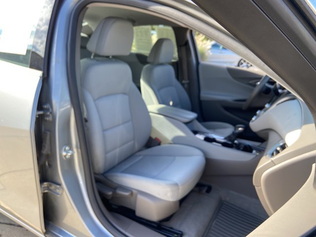 Used 2024 Chevrolet Malibu LT FWD image 20