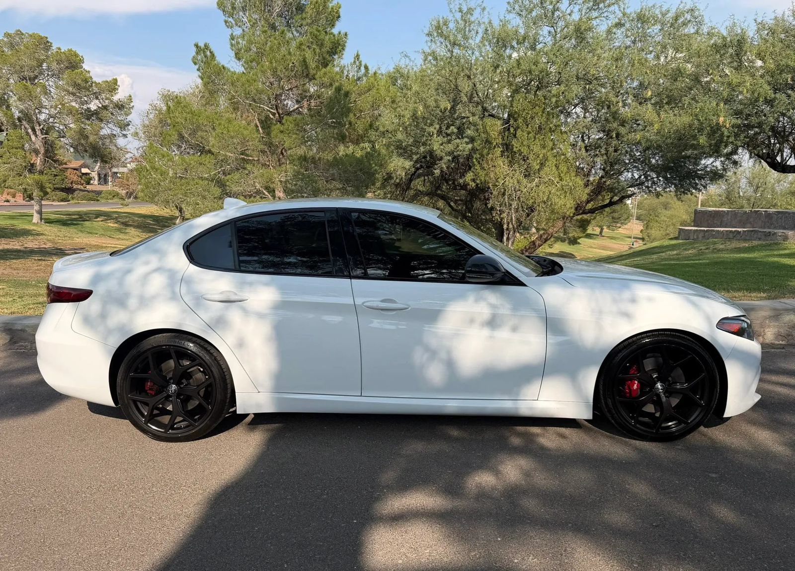 Used 2020 Alfa Romeo Giulia w/ Nero Edizione RWD image 6