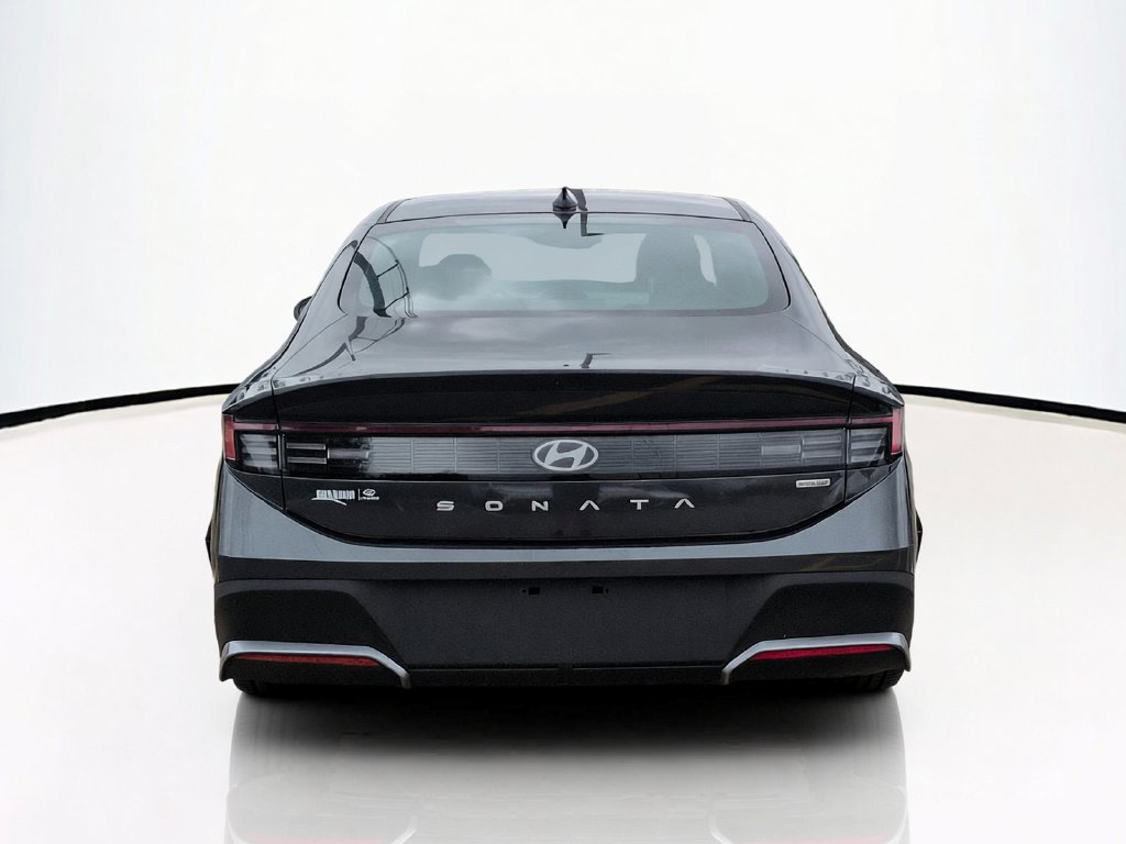 New 2027 Hyundai Sonata Blue FWD image 7