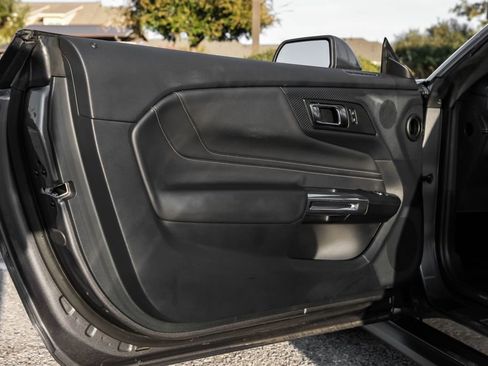 Used 2024 Ford Mustang GT Premium image 36