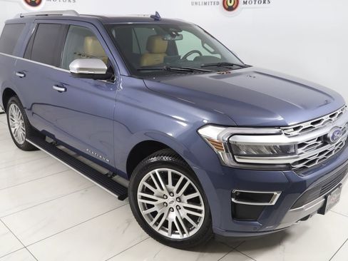 Used 2023 Ford Expedition Platinum AWD/4WD image 19