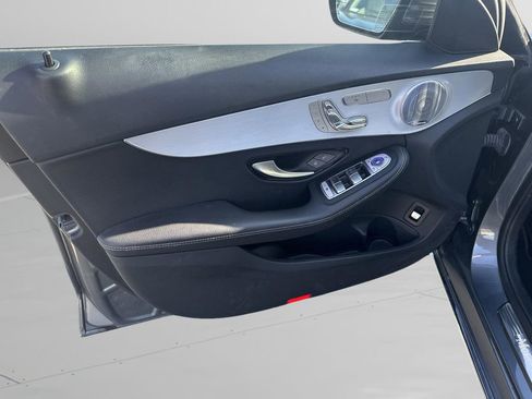 Used 2021 Mercedes-Benz C 300 Sedan image 9