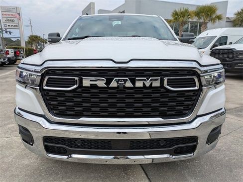 New 2026 RAM 1500 4x4 Crew Cab image 9