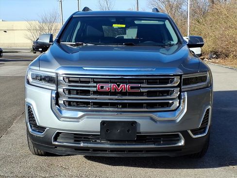 Used 2023 GMC Acadia SLE w/ Driver Convenience Package image 32