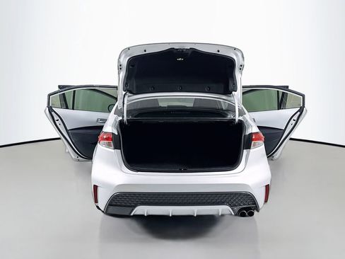 Used 2021 Toyota Corolla SE w/ SE Premium Package image 20