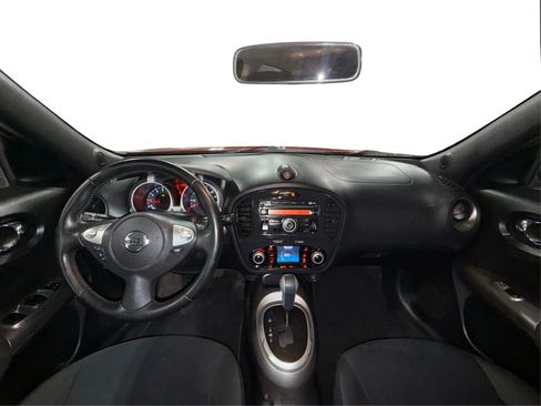 Used 2013 Nissan Juke SV image 25