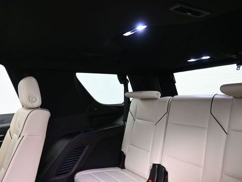 Used 2021 Cadillac Escalade Sport w/ Driver Assist Tech Package AWD/4WD image 21