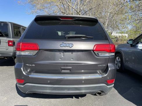 Used 2017 Jeep Grand Cherokee Limited image 3