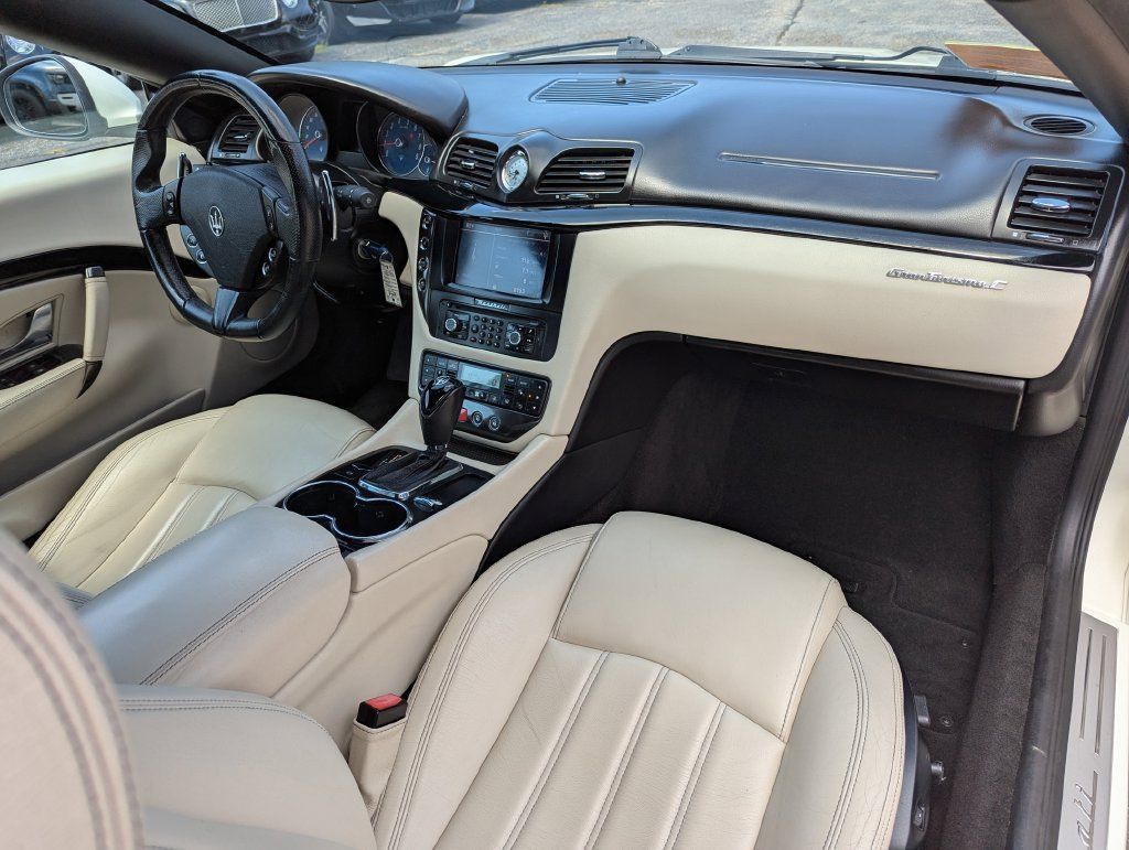 Used 2013 Maserati GranTurismo Convertible RWD image 33