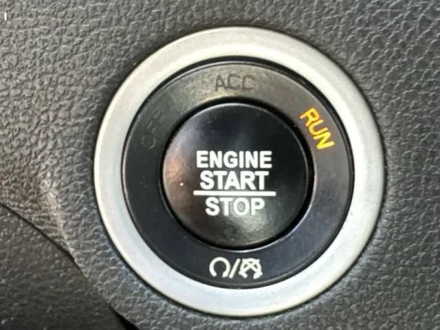 Used 2022 Dodge Charger SXT RWD image 38