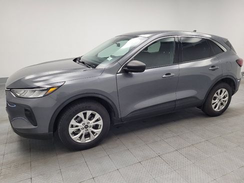 Used 2023 Ford Escape Active AWD/4WD image 2