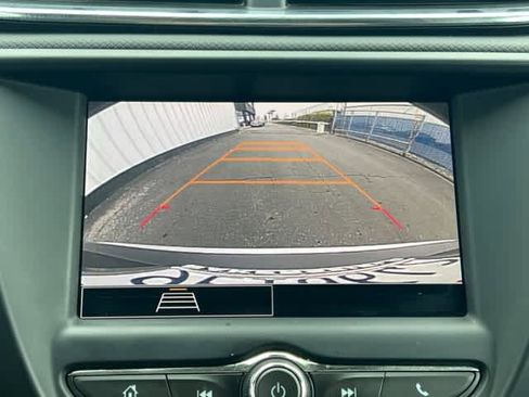 Used 2023 Chevrolet TrailBlazer LT image 17