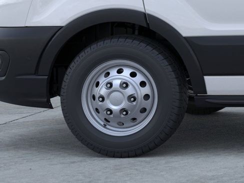 New 2026 Ford Transit 250 148 Medium Roof Extended AWD image 19