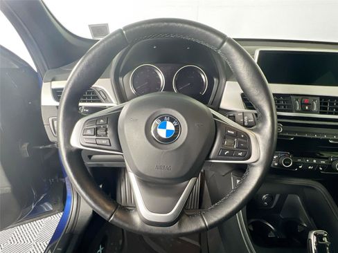 Certified 2022 BMW X1 xDrive28i w/ Convenience Package image 11