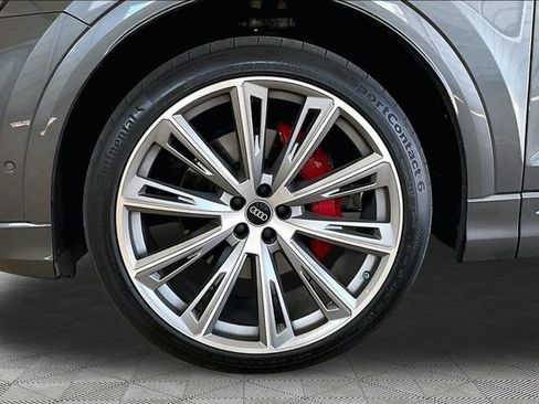 Used 2026 Audi Q8 Prestige w/ Prestige Package AWD/4WD image 8