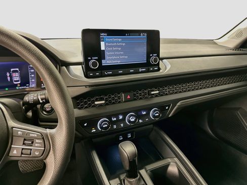 Used 2025 Honda Accord SE image 25