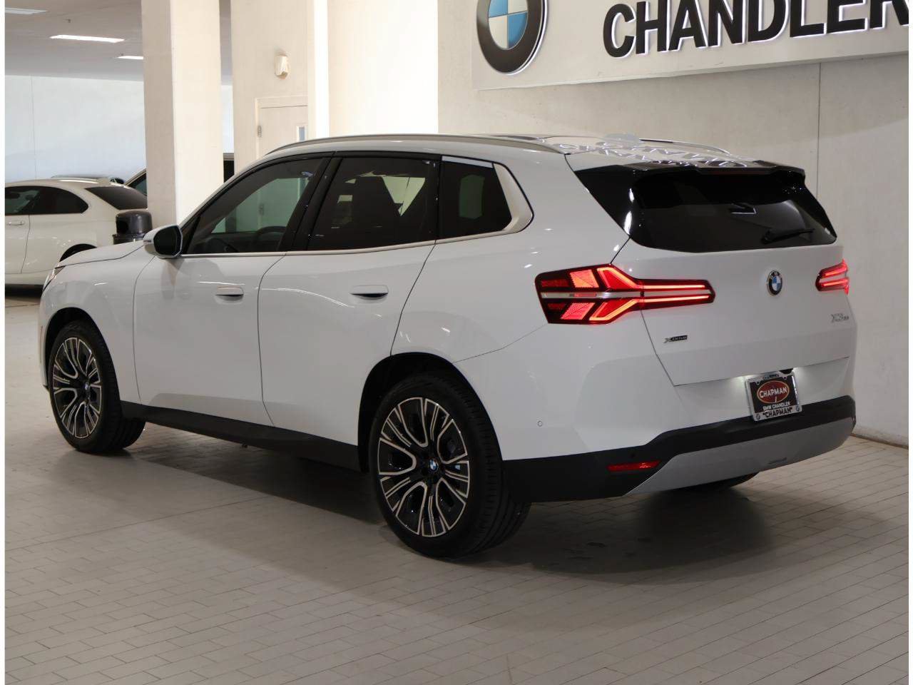 Used 2026 BMW X3 xDrive30i w/ Convenience Package AWD/4WD image 5