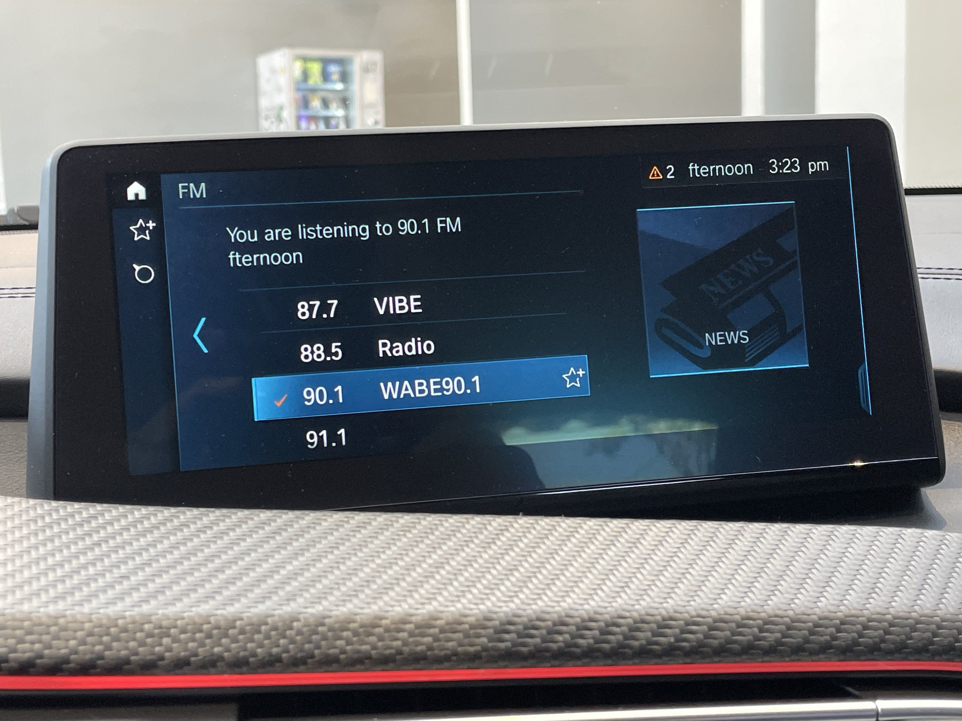 Used 2019 BMW i8 Coupe AWD/4WD image 29