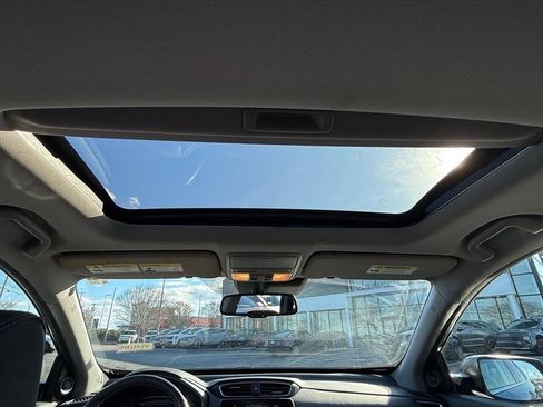 Used 2020 Honda CR-V EX-L image 11