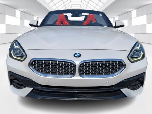 Used 2020 BMW Z4 sDrive30i w/ Convenience Package image 2