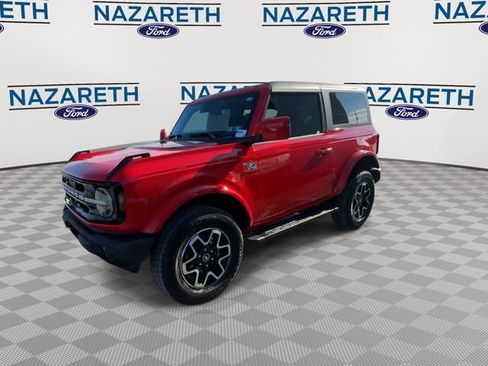 Used 2023 Ford Bronco Outer Banks image 4