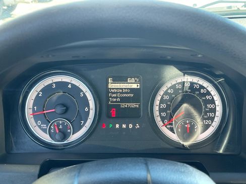 Used 2018 RAM 2500 SLT image 26