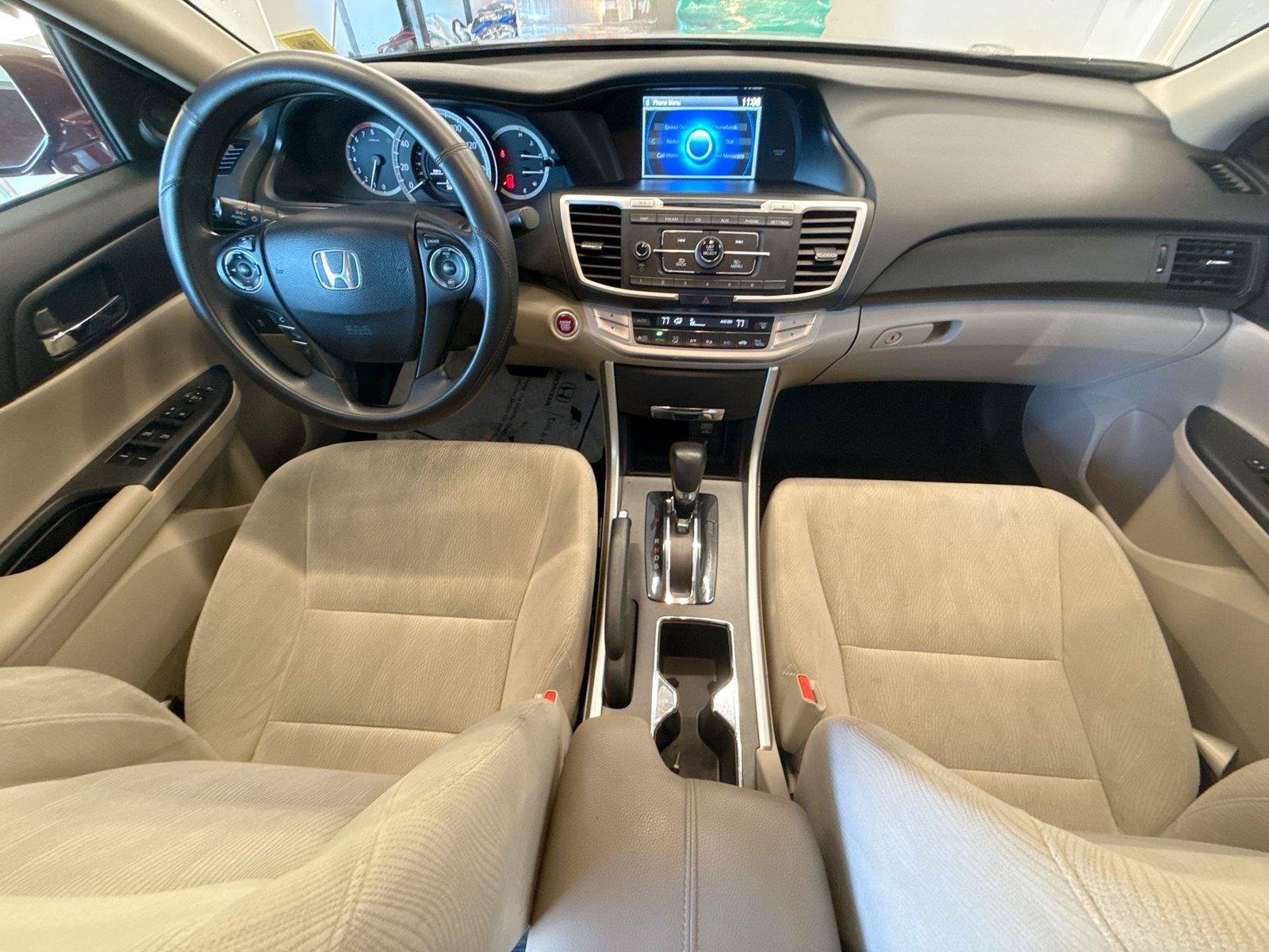 Used 2014 Honda Accord EX image 23