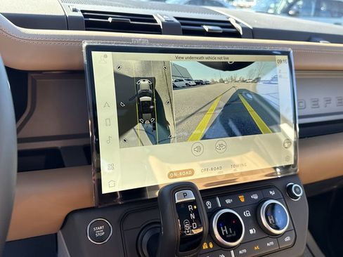 New 2026 Land Rover Defender 110 V8 AWD/4WD image 28